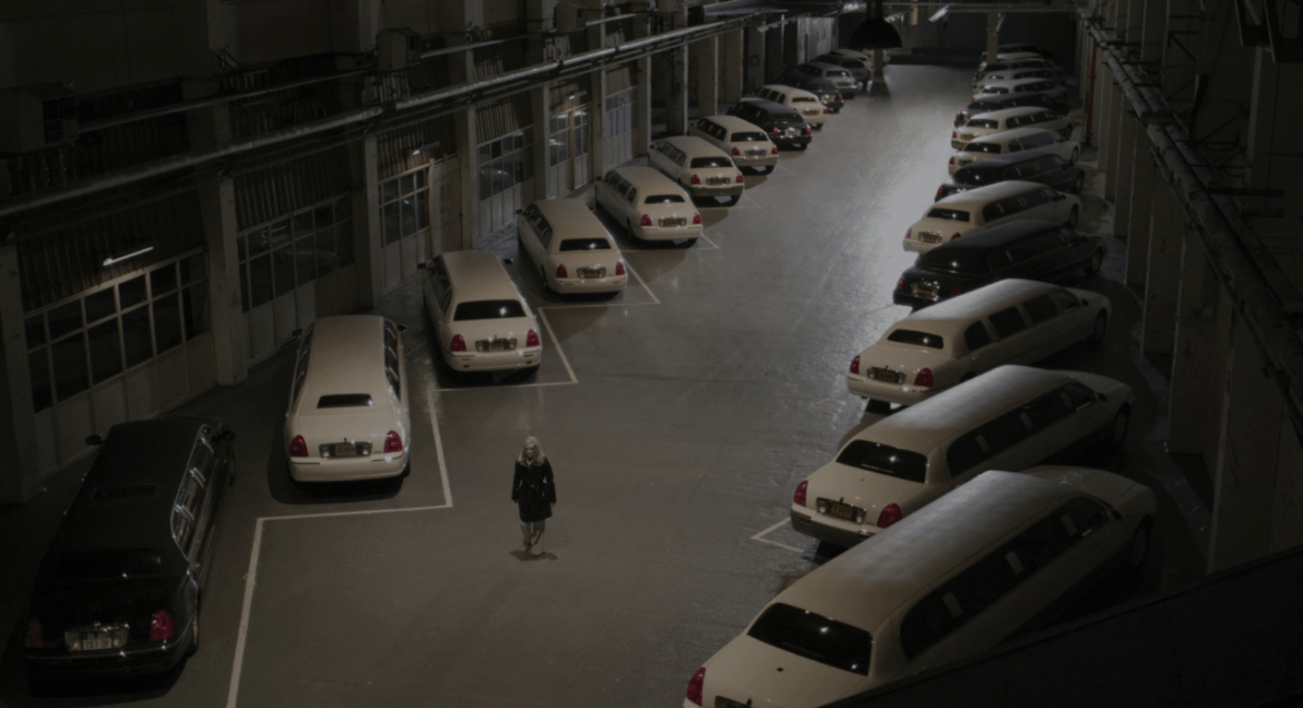 Holy Motors مراجعة