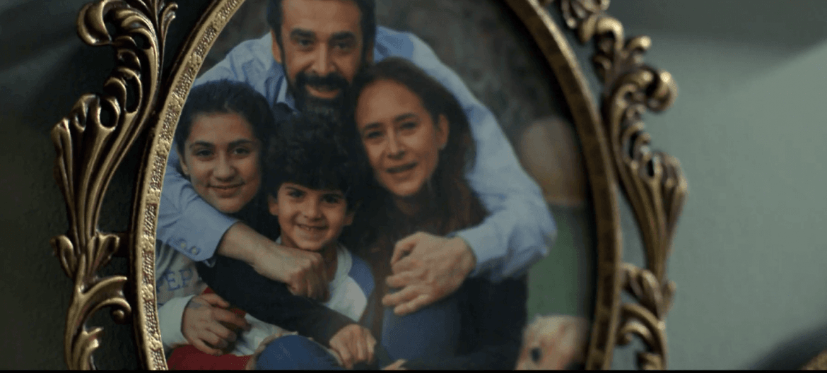 مراجعة فيلم الفيل الازرق 2 - محدش بيهرب من مصيره 4 مراجعة فيلم الفيل الازرق 2 - محدش بيهرب من مصيره 3